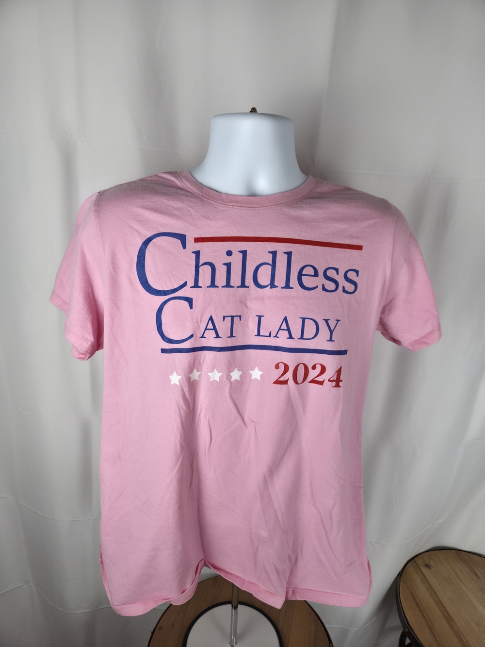 Childless Cat Lady 2024 Graphic Tee - Pink